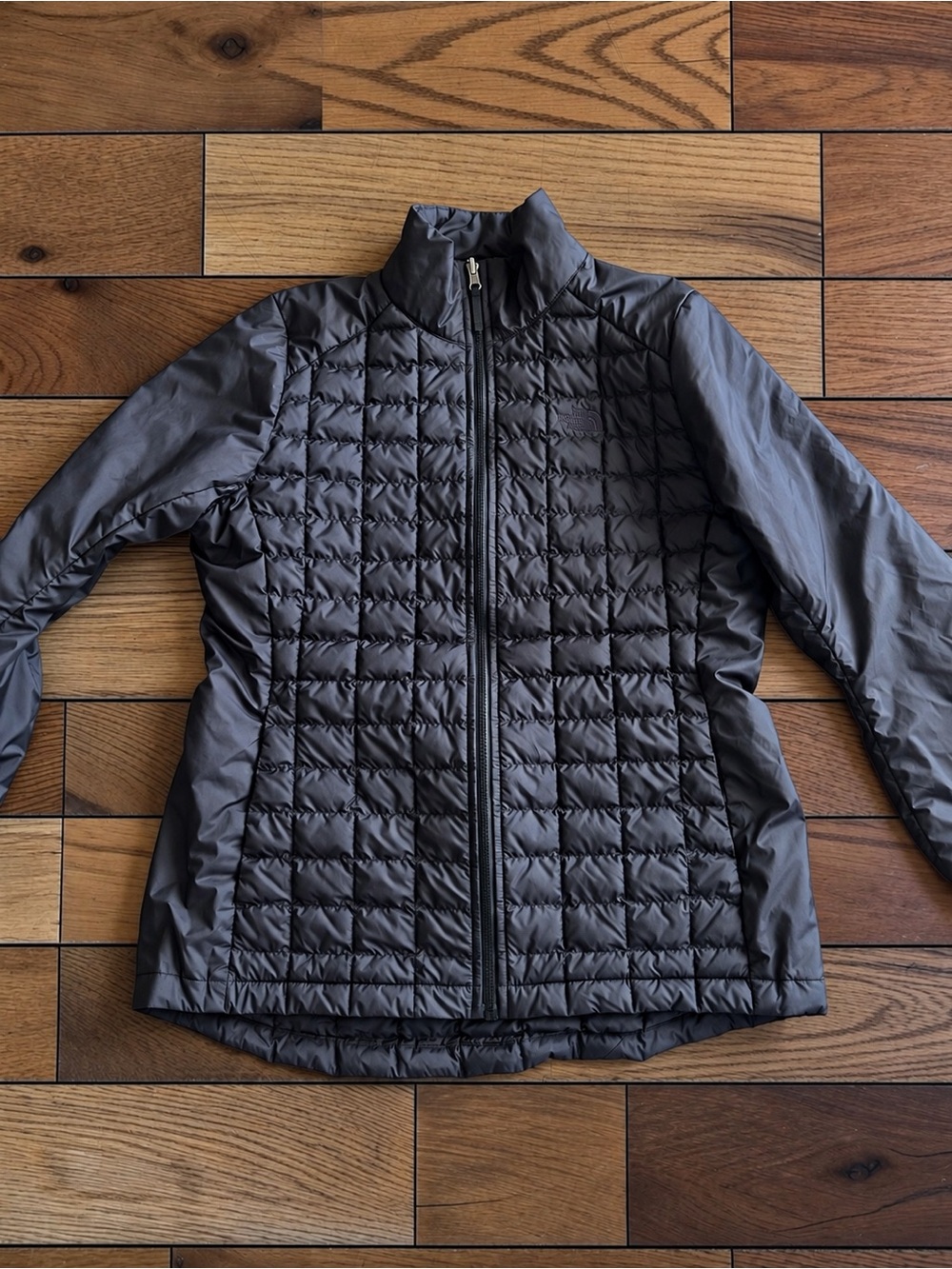 The North Face Women’s L Black Quilted Hybrid Insulated Full Zip Jacket
